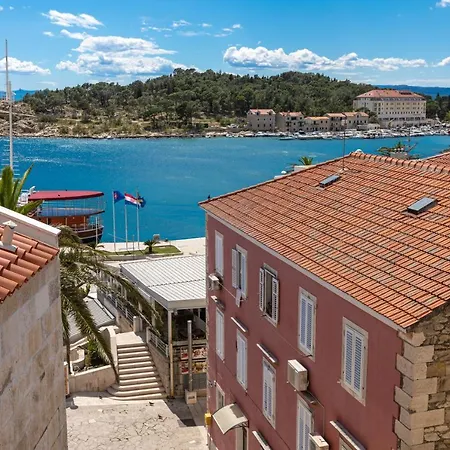 Centar Гостевой дом 3*