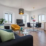 Centar Pensionat Makarska