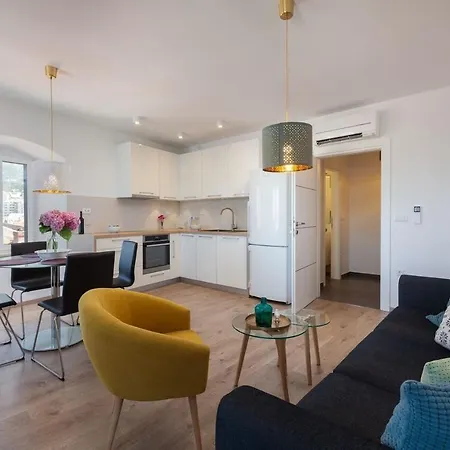 Centar بيت ضيافة 3*