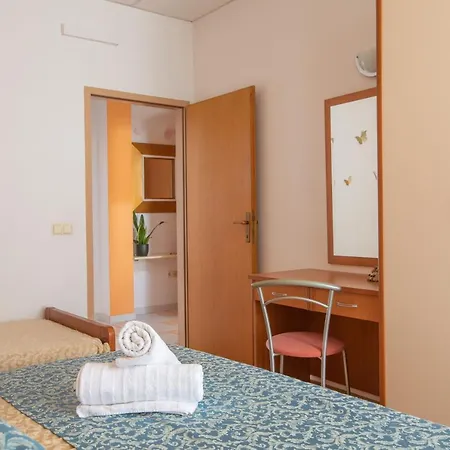 بيت ضيافة Centar 3*